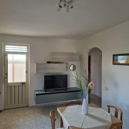 Noah 圣玛丽亚德尔法加洛